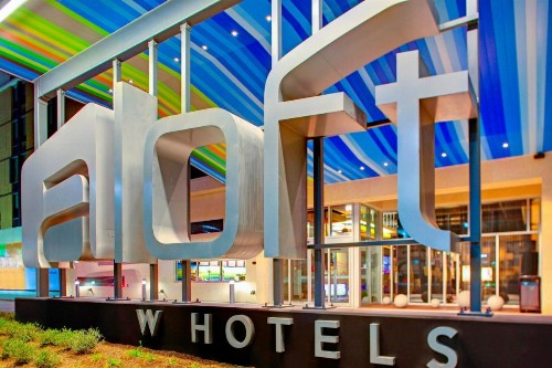 Aloft Austin At The Domain - image 17