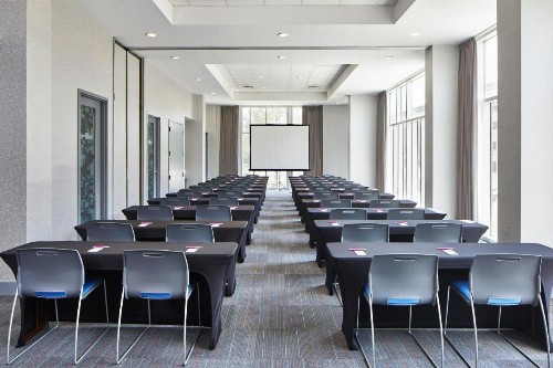 Aloft Austin At The Domain - image 21