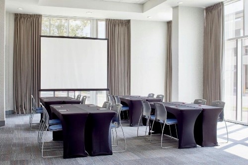Aloft Austin At The Domain - image 44