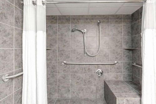 Wyndham Garden Austin - image 32
