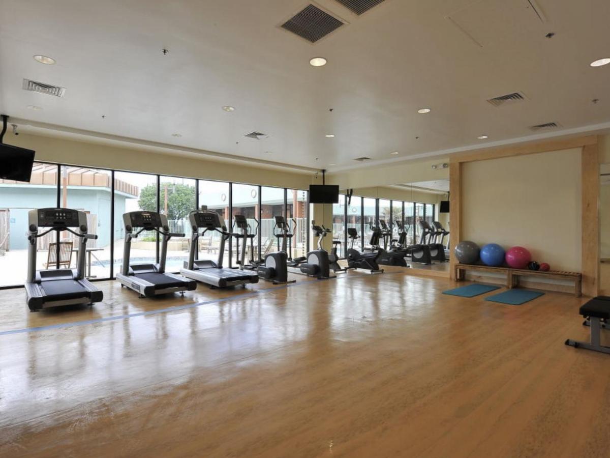 Wyndham Garden Austin - image 4
