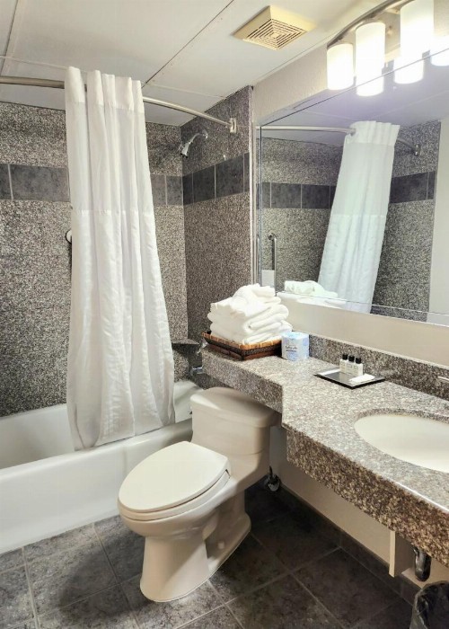 Wyndham Garden Austin - image 42