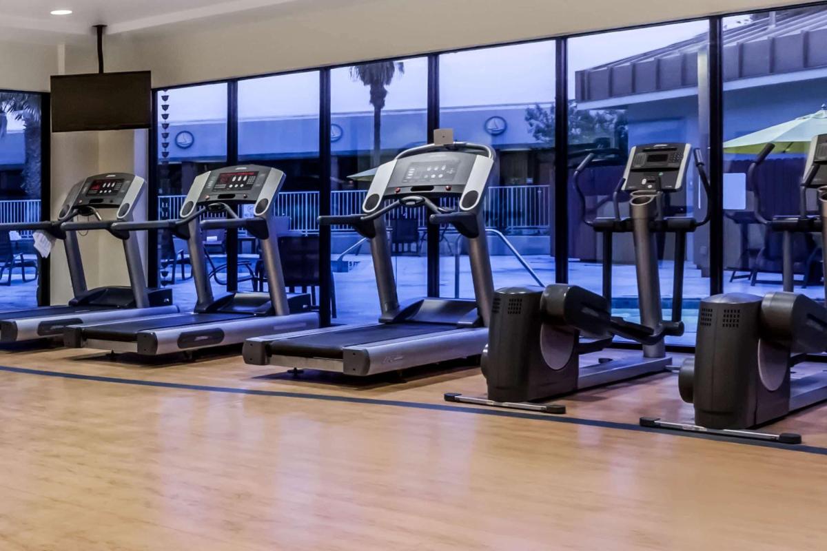 Wyndham Garden Austin - image 6