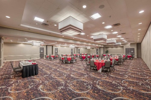 Holiday Inn Austin Midtown an IHG Hotel - image 26