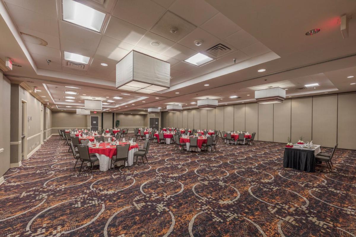 Holiday Inn Austin Midtown an IHG Hotel - image 3
