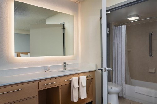 Hyatt Place Austin Arboretum Domain Area - image 37