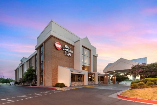 Best Western Plus Austin Central - image 19