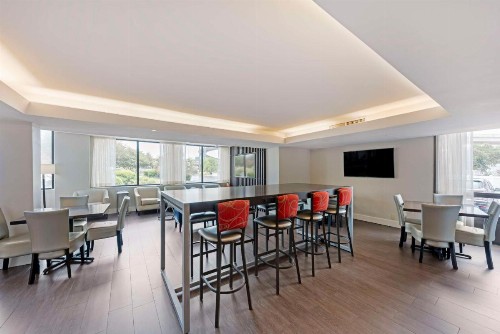 Best Western Plus Austin Central - image 36