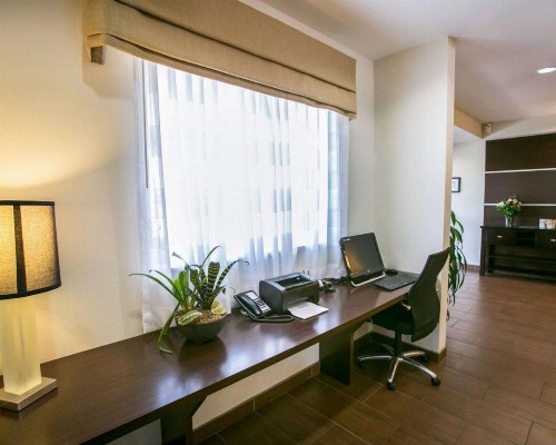 Sleep Inn & Suites Austin - image 6