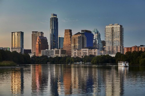 Four Seasons Hotel Austin - image 45