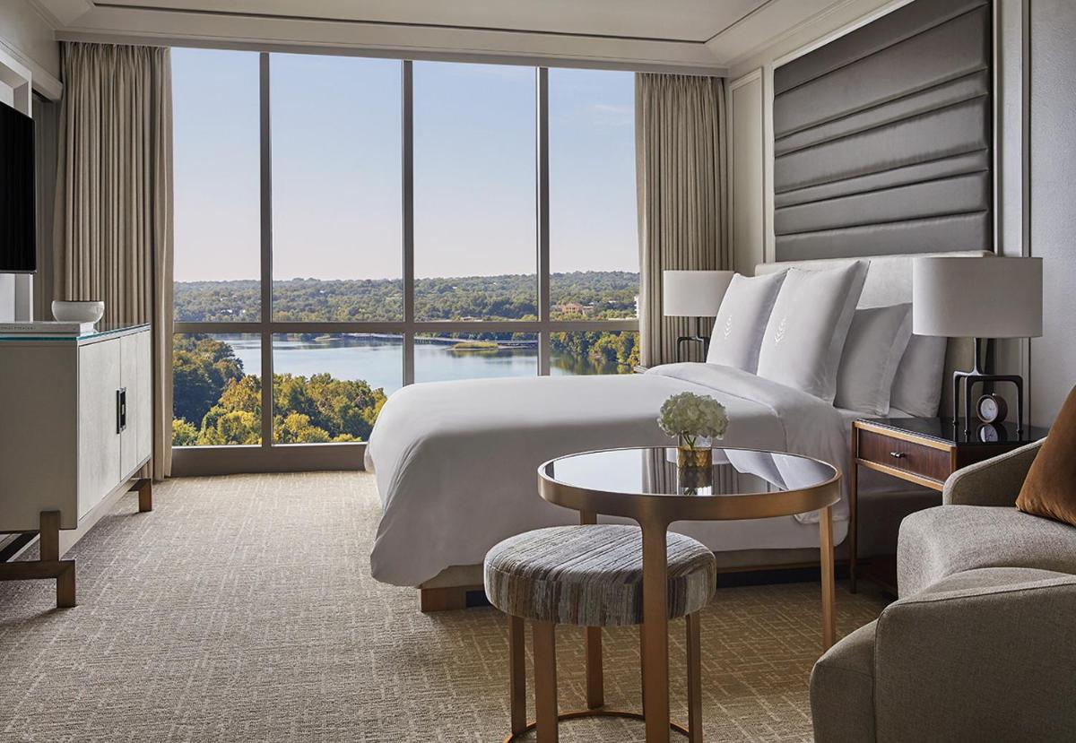 Four Seasons Hotel Austin - image 5