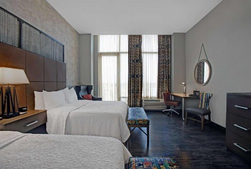 Hampton Inn and Suites Austin University Capitol - image 19