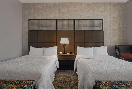 Hampton Inn and Suites Austin University Capitol - image 26