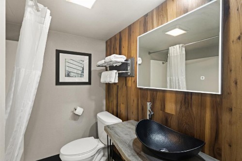 Rodeway Inn and Suites Austin - image 24