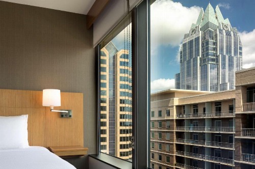Hyatt Place Austin Downtown - image 7
