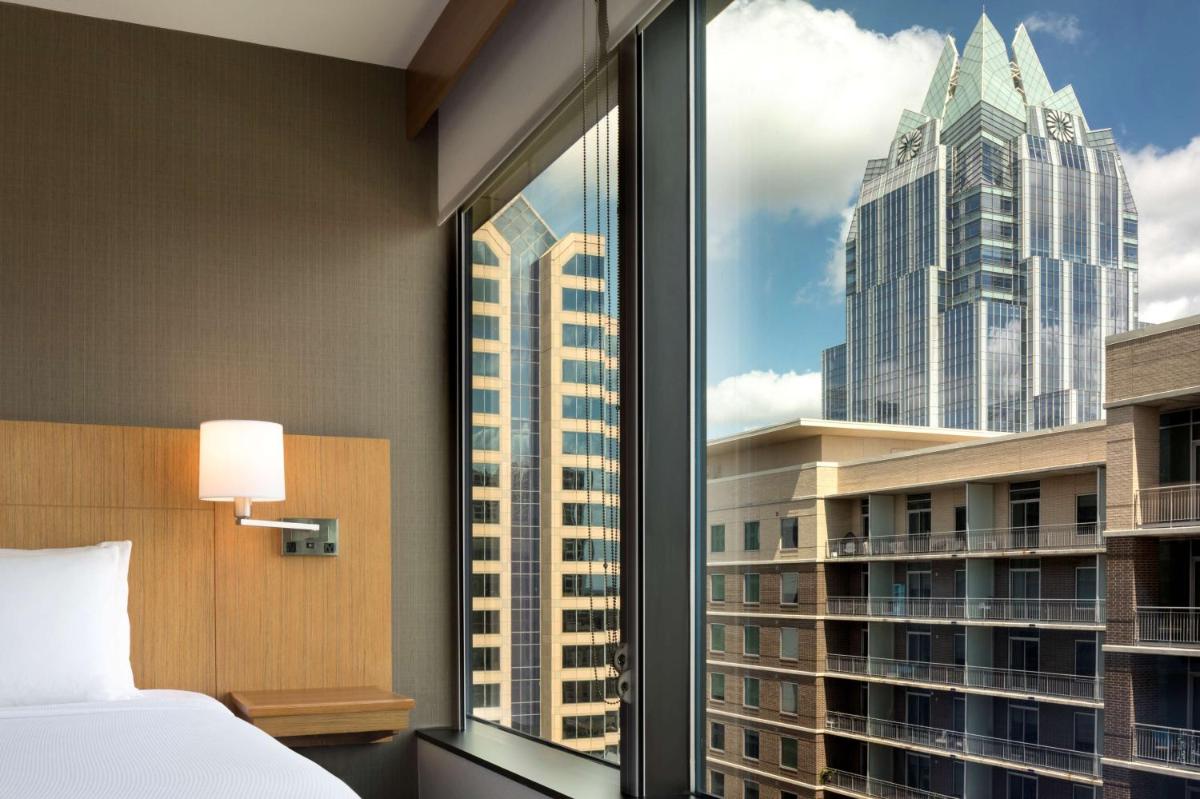 Hyatt Place Austin Downtown - image 7