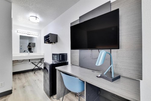 Motel 6-Austin TX - South - Airport - image 12