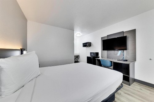 Motel 6-Austin TX - South - Airport - image 24