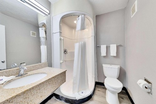 Motel 6-Austin TX - South - Airport - image 36