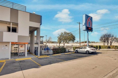 Motel 6-Austin TX - South - Airport - image 40