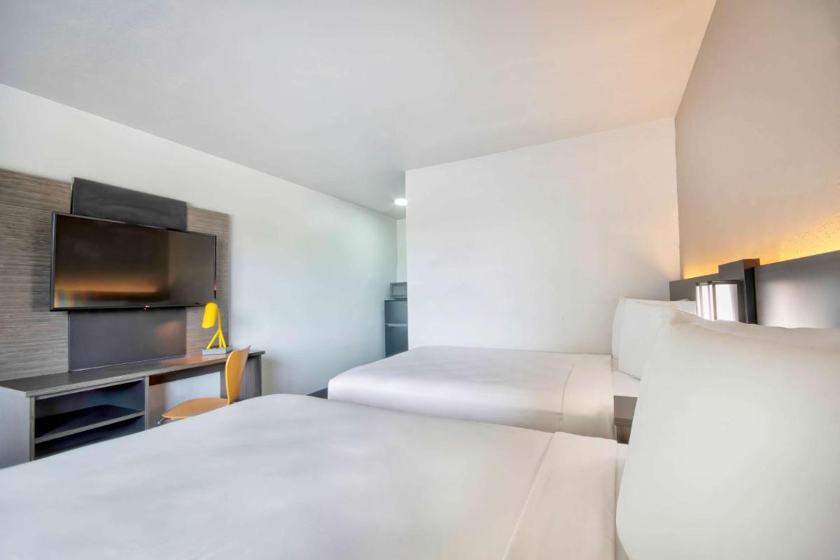 Motel 6-Austin TX - North - image 3