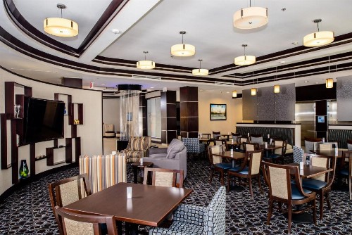 Holiday Inn Express Hotel & Suites Austin NW - Arboretum Area an IHG Hotel - image 14