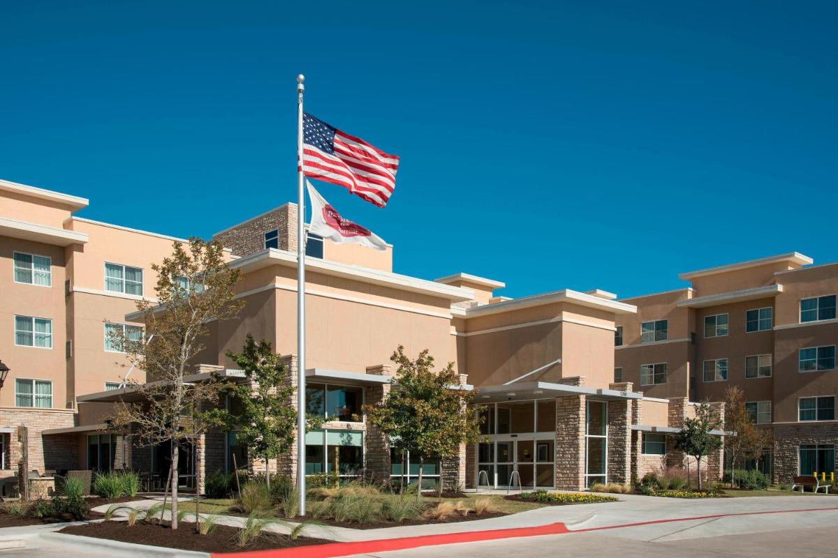 Residence Inn by Marriott Austin - University Area - image 3