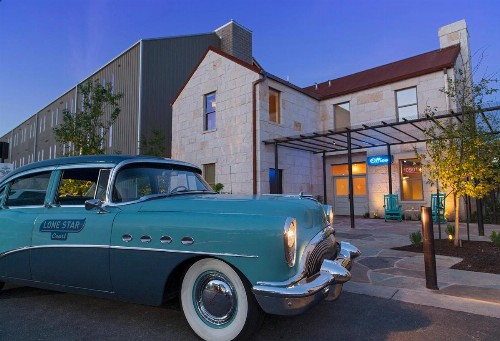 Lone Star Court by Valencia Hotel Group - image 18