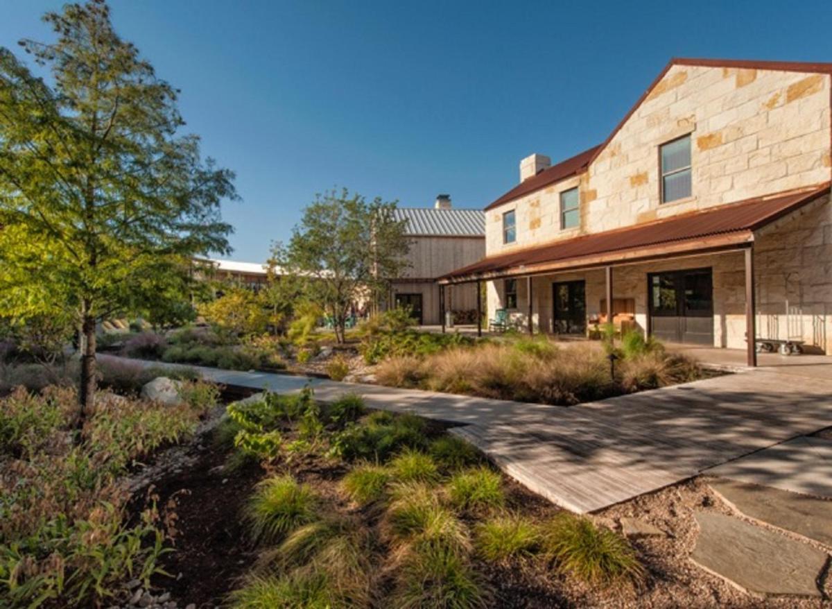 Lone Star Court by Valencia Hotel Group - image 6
