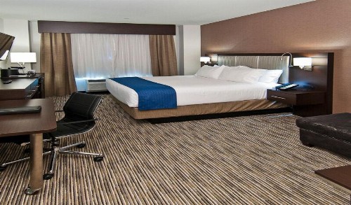Holiday Inn Austin Airport an IHG Hotel - image 12