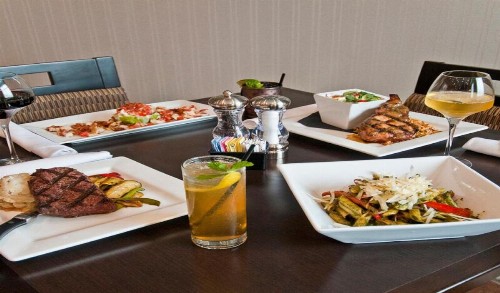 Holiday Inn Austin Airport an IHG Hotel - image 33