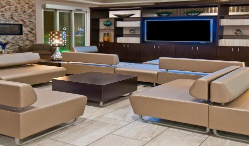 Holiday Inn Austin Airport an IHG Hotel - image 8