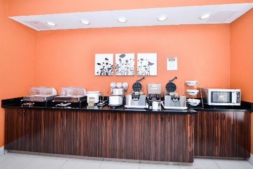 Sleep Inn & Suites Austin – Tech Center - image 9