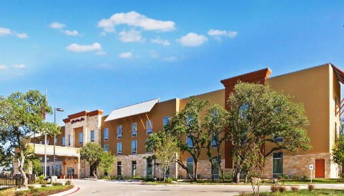 Hampton Inn Austin Oak Hill - image 1