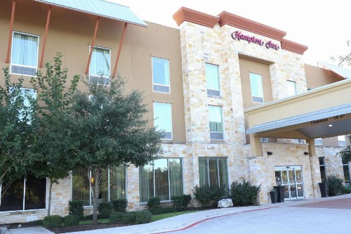 Hampton Inn Austin Oak Hill - image 21