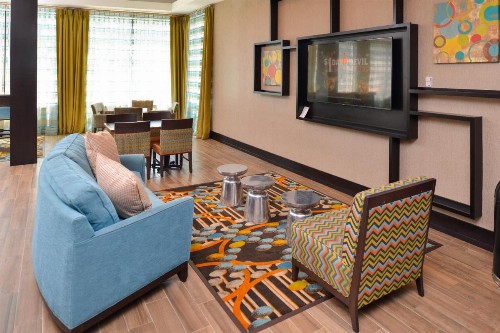 Holiday Inn Express & Suites Austin South an IHG Hotel - image 10