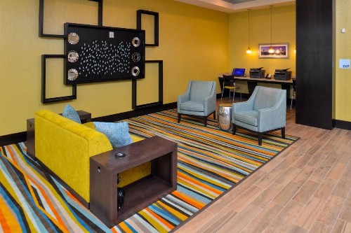 Holiday Inn Express & Suites Austin South an IHG Hotel - image 12