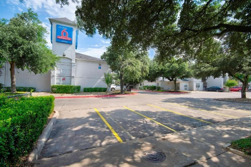 Studio 6-Austin TX - Midtown - image 11