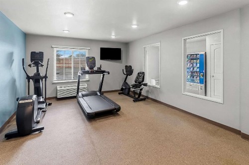 WoodSpring Suites Austin North I-35 - image 23
