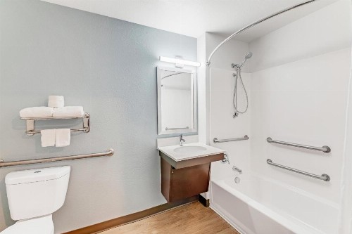 WoodSpring Suites Austin North I-35 - image 29