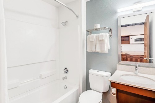 WoodSpring Suites Austin North I-35 - image 34