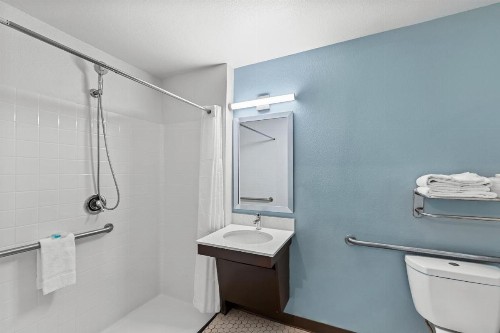 WoodSpring Suites Austin North I-35 - image 40