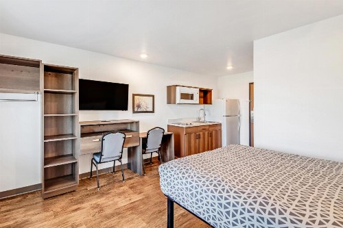 WoodSpring Suites Austin North I-35 - image 41