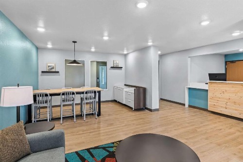 WoodSpring Suites Austin North I-35 - image 7