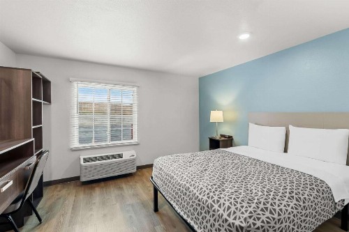WoodSpring Suites Austin North I-35 - image 9