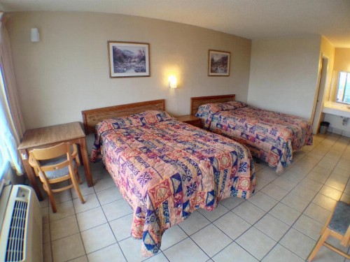 Budget Inn Motel - image 16