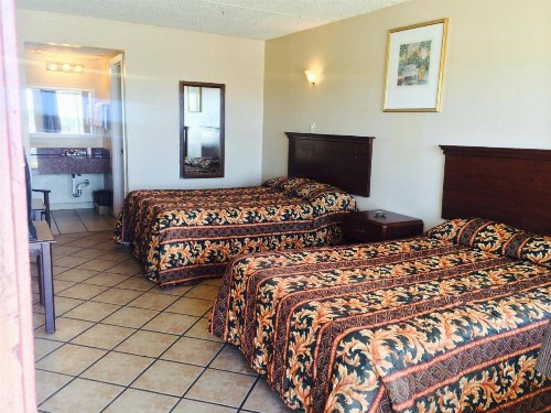 Austin Motor Inn - image 24