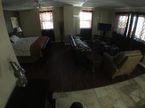 Austin Motor Inn - image 32
