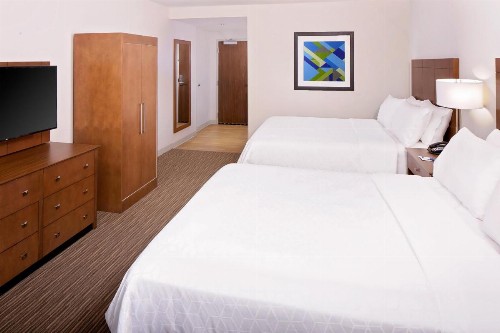 Holiday Inn Express Hotel & Suites Austin Downtown an IHG Hotel - image 10