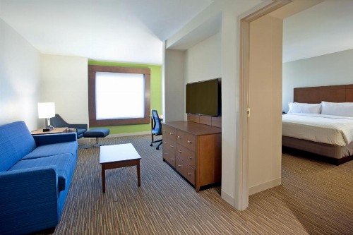 Holiday Inn Express Hotel & Suites Austin Downtown an IHG Hotel - image 20
